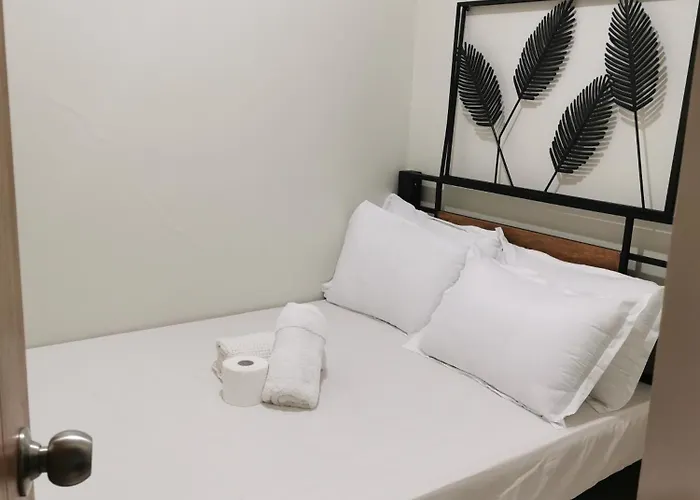 Hotel Mall Of Staycation Shore 3 4*